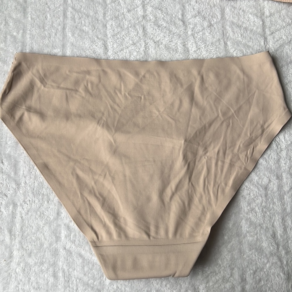 proof .Moderate Absorbency Leak Proof Brief - Picture 9 of 9